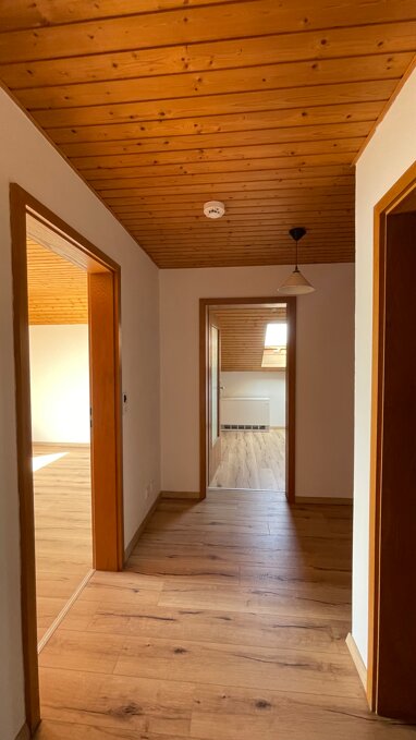 Wohnung zur Miete 840 € 3 Zimmer 86 m² 2. Geschoss Planungsbezirk 112 Straubing 94315