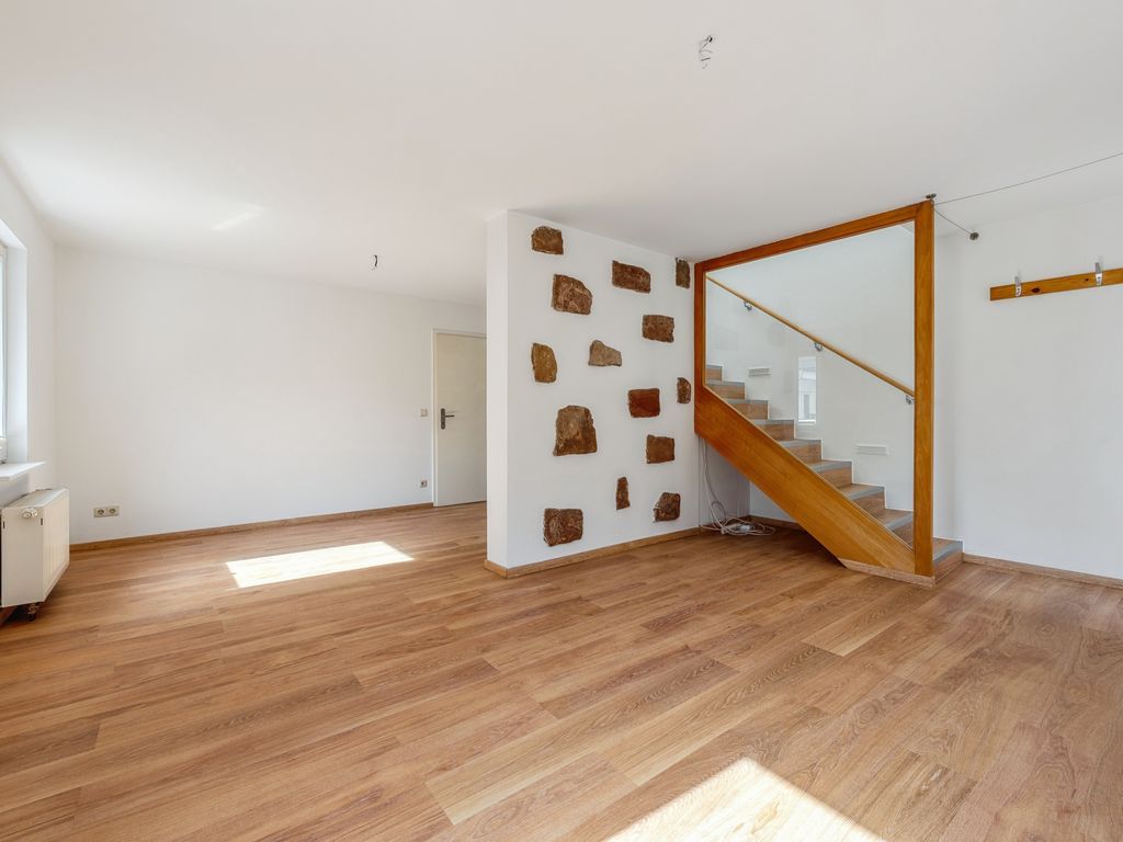 Einfamilienhaus zum Kauf 349.000 € 3 Zimmer 90 m²<br/>Wohnfläche 77 m²<br/>Grundstück Ilvesheim 68549