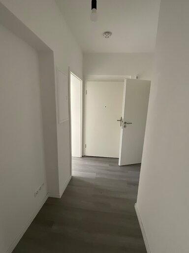 Wohnung zur Miete 449 € 3,5 Zimmer 60,4 m² 1. Geschoss frei ab 16.02.2025 Gartsträucherstraße 70 Untermeiderich Duisburg 47137