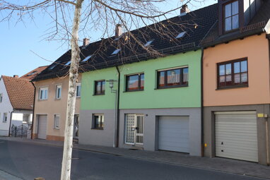 Haus zum Kauf 295.000 € 6 Zimmer 172 m² 270 m² Grundstück Hauptstraße 50 Memmelsdorf Memmelsdorf 96117