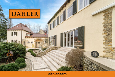 Villa zum Kauf 2.290.000 € 14 Zimmer 550 m² 3.290 m² Grundstück Loschwitz-Nordost (Rißweg) Dresden / Weißer Hirsch 01324