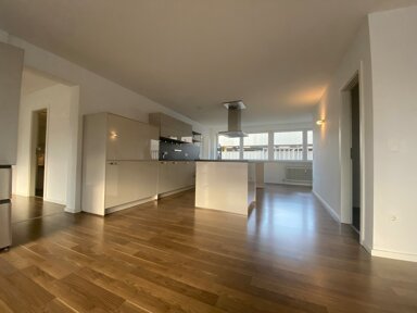 Wohnung zur Miete 1.210 € 4 Zimmer 115 m² 3. Geschoss frei ab sofort Altstadt Weiden 92637