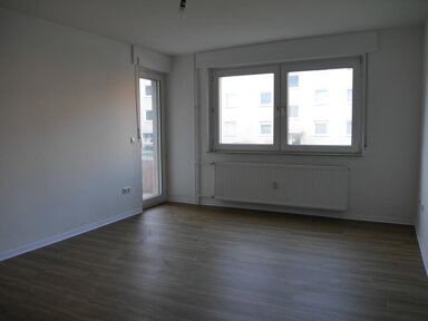 Wohnung zur Miete 613 € 3 Zimmer 65,4 m² frei ab 01.02.2025 Grimmelshausenstr. 2 Südost Hanau 63450