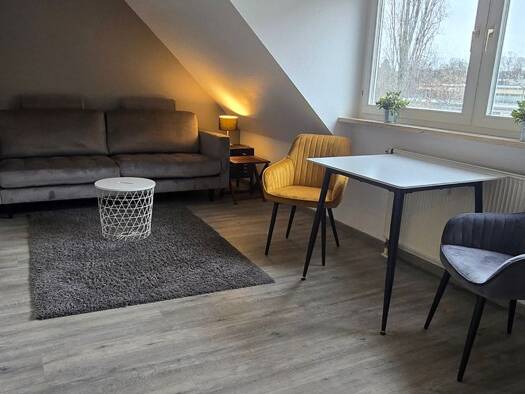 Wohnung zur Miete 690 € 1 Zimmer 32 m² Geschoss 1/2 frei ab sofort Eintrachtstraße 45 Großreuth h d Veste Nürnberg 90409