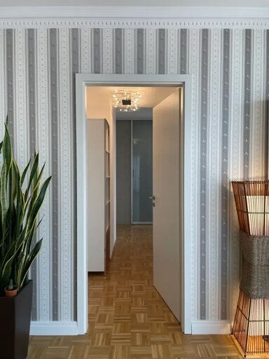 Wohnung zur Miete 700 € 2 Zimmer 92 m² Berliner Str. 38 Hochschule für Gestaltung Offenbach am Main 63065