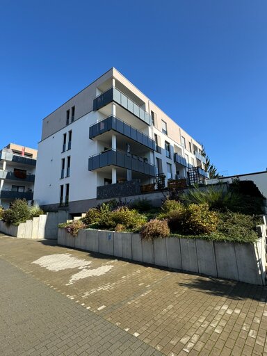 Wohnung zur Miete 690 € 2 Zimmer 63,1 m² frei ab 01.02.2025 Otto-Bauer-Straße 01c Radeberg Radeberg 01454