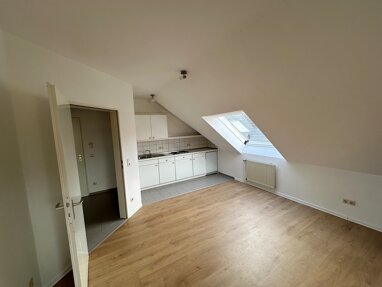 Apartment zur Miete 275 € 2 Zimmer 30,3 m² 3. Geschoss Otto-Wels-Str. 9 Paderborn - Kernstadt Paderborn 33102