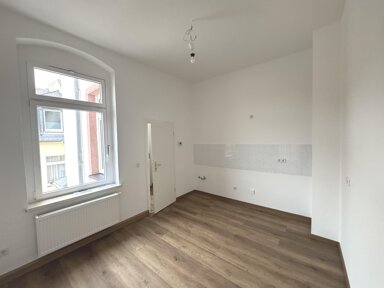 Wohnung zur Miete 179 € 1 Zimmer 32 m² Frankenberg Frankenberg 09669