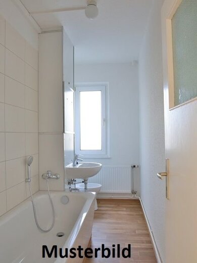 Wohnung zur Miete 366 € 2 Zimmer 43,1 m² 1. Geschoss E.-Weinert-Str. 28 Senftenberg Senftenberg 01968