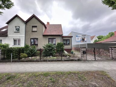 Doppelhaushälfte zum Kauf 398.000 € 4 Zimmer 104,5 m² 812 m² Grundstück Hennigsdorf 16761