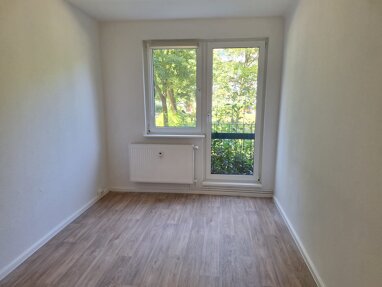 WG-Zimmer zur Miete 329 € 12 m² Erdgeschoss frei ab 01.08.2024 Weißdornstraße Grünau - Ost Leipzig 04209
