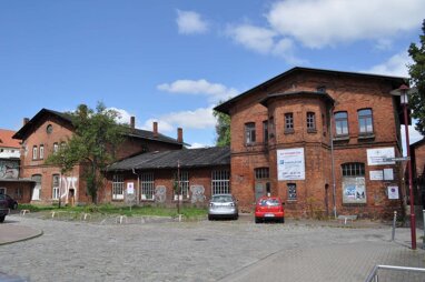 Büro-/Praxisfläche zur Miete 5.500 € 550 m² Bürofläche Zum Bahnhof 15 Paulsstadt Schwerin 19053