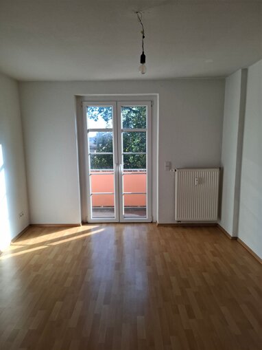 Wohnung zur Miete 440 € 2 Zimmer 50 m² 4. Geschoss frei ab sofort Grillparzerstr. 46 Cotta (Grillparzerplatz) Dresden 01157