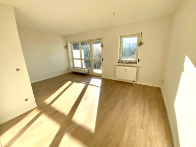 Wohnung zur Miete 318 € 2 Zimmer 53 m² 2. Geschoss frei ab sofort Zeißstraße 55 Hilbersdorf 150 Chemnitz 09131