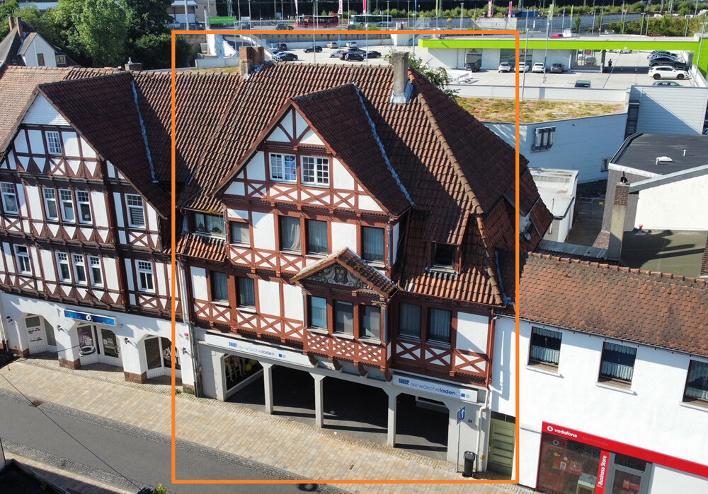 Haus zum Kauf provisionsfrei 299.000 € 7,5 Zimmer 464 m²<br/>Wohnfläche 433 m²<br/>Grundstück Treysa Schwalmstadt 34613