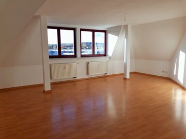 Wohnung zur Miete 385 € 3 Zimmer 72,3 m² 4. Geschoss frei ab sofort Franz-Mehring-Straße 61 Pölbitz 313 Zwickau 08058