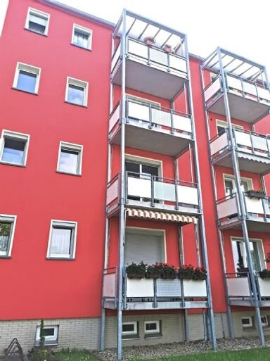 Wohnung zur Miete 275 € 2 Zimmer 50 m² 2. Geschoss frei ab sofort Fröbelstr. 56 Gröditz Gröditz 01609