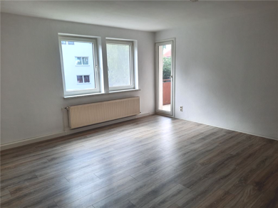 Wohnung zur Miete 370 € 3 Zimmer 66 m² 1. Geschoss Alte Schulstraße 17 Selb-Plößberg Selb 95100