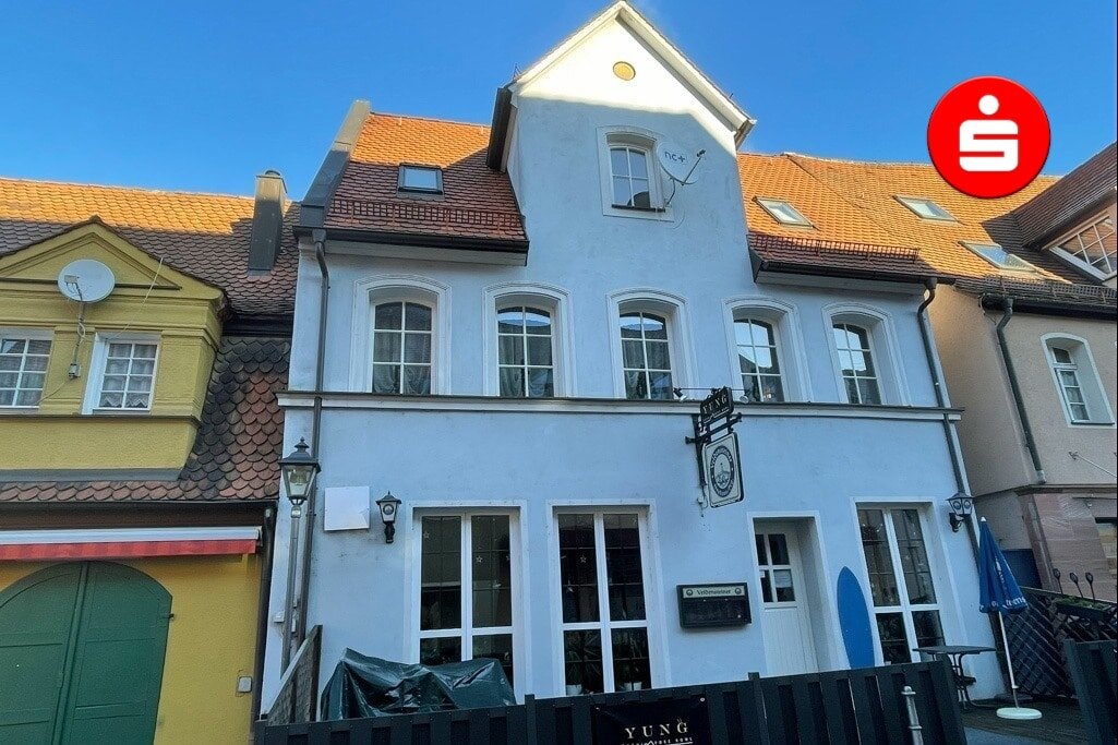 Mehrfamilienhaus zum Kauf 439.000 € 4 Zimmer 118 m²<br/>Wohnfläche 154 m²<br/>Grundstück Hersbruck Hersbruck 91217