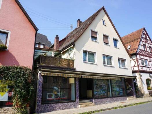 Haus zum Kauf 175.000 € 5 Zimmer 130,3 m² 170 m² Grundstück frei ab sofort Waischenfeld 91344