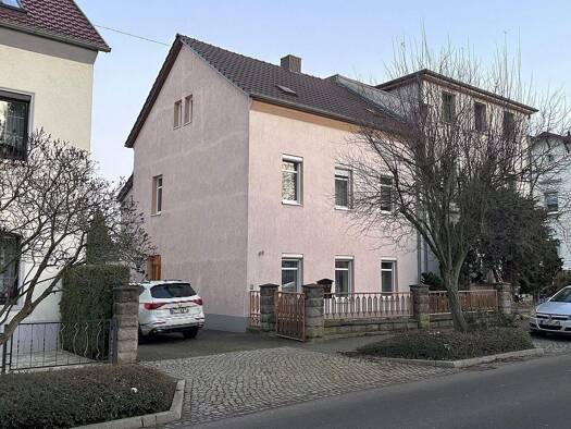 Doppelhaushälfte zum Kauf 179.000 € 8 Zimmer 170 m² 900 m² Grundstück frei ab sofort Chemnitzer Straße 49 Leisnig 04703