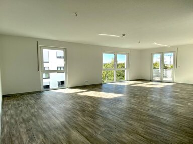 Wohnung zur Miete 1.200 € 4 Zimmer 123,3 m² 3. Geschoss frei ab 01.03.2025 Öhringen Öhringen 74613