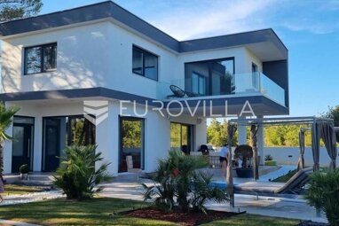 Haus zum Kauf 799.999 € 3 Zimmer 160 m² Butkovici 52342