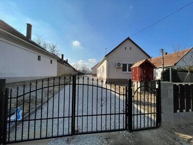 Einfamilienhaus zum Kauf Provisionsfrei 93.600 € 2 Zimmer 60 m² 3.200 m² Grundstück Marcali