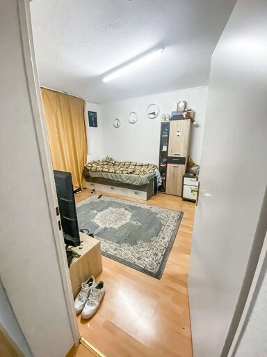 Wohnung zur Miete 700 € 3 Zimmer 68 m² frei ab sofort Schillerstraße 2 Bischofsheim Maintal 63477