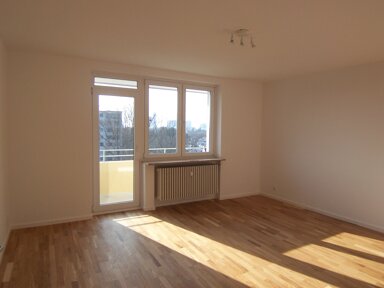 Wohnung zum Kauf 495.000 € 3 Zimmer 70 m² 6. Geschoss Englschalking München 81927