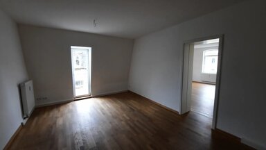 Wohnung zur Miete 700 € 2 Zimmer 96 m² frei ab sofort Schillerstraße 55 Löbervorstadt Erfurt 99096