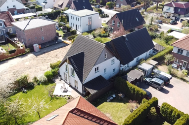 Mehrfamilienhaus zum Kauf 999.000 € 10 Zimmer 300 m² 1.048 m² Grundstück Garstedt Norderstedt 22848