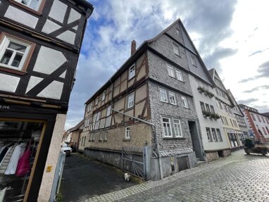 Mehrfamilienhaus zum Kauf provisionsfrei 188.888 € 7 Zimmer 200 m² 201 m² Grundstück Alsfeld Alsfeld 36304