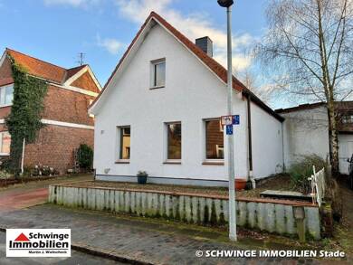 Haus zum Kauf 175.000 € 3 Zimmer 90 m² 590 m² Grundstück frei ab sofort Brauerstraße 37 Übriges Stade Stade 21680