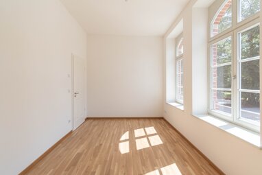 Wohnung zur Miete 495 € 2 Zimmer 55 m² Erdgeschoss Stollwerckstraße 13 Wurzen Wurzen 04808