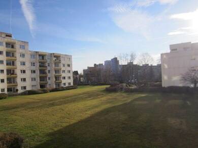 Wohnung zur Miete 849 € 4 Zimmer 86,5 m² 2. Geschoss Naumburger Straße 2 Karthause Flugfeld 1 Koblenz 56075