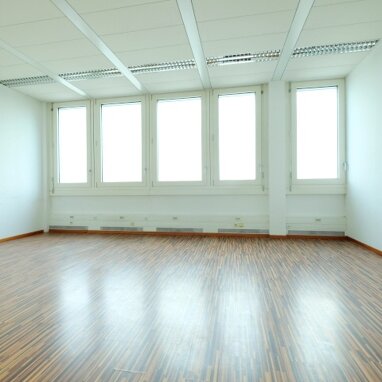 Bürofläche zur Miete Provisionsfrei 9,50 € 211 m² Bürofläche teilbar ab 250 m² Trudering - Riem München 81829