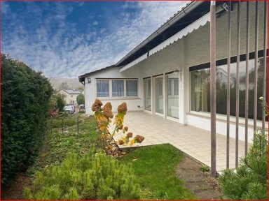 Haus zum Kauf provisionsfrei 315.000 € 4 Zimmer 120 m² 630 m² Grundstück Am Roten Tor Alzey Alzey 55232