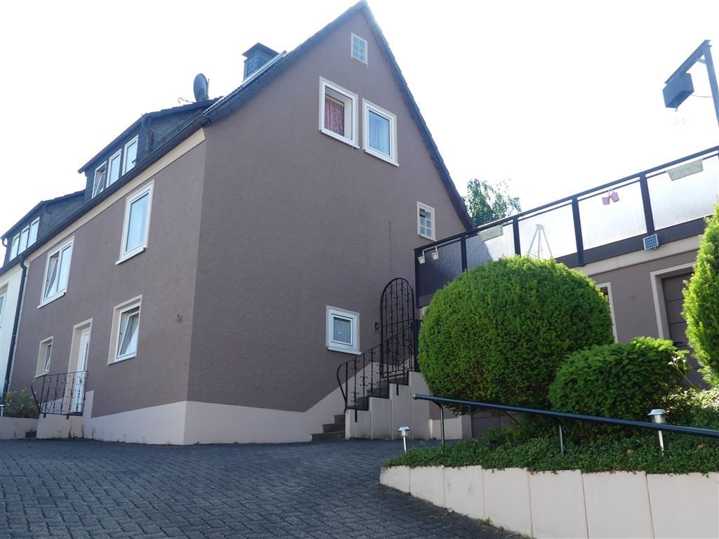Doppelhaushälfte zum Kauf 229.000 € 4 Zimmer 100 m²<br/>Wohnfläche 750 m²<br/>Grundstück Buckesfeld / Othlinghausen Lüdenscheid 58509