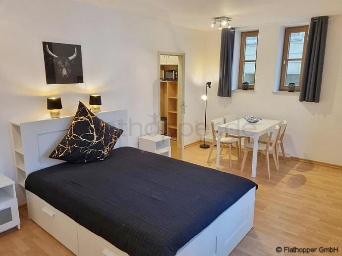 Wohnung zur Miete Wohnen auf Zeit 1.250 € 1 Zimmer 30 m²<br/>Wohnfläche 01.01.2025<br/>Verfügbarkeit Rosenheim 83022