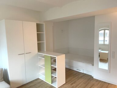 Studio zur Miete 581 € 1 Zimmer 30,2 m² 1. Geschoss frei ab sofort Zollhof 5 Tafelhof Nürnberg 90443