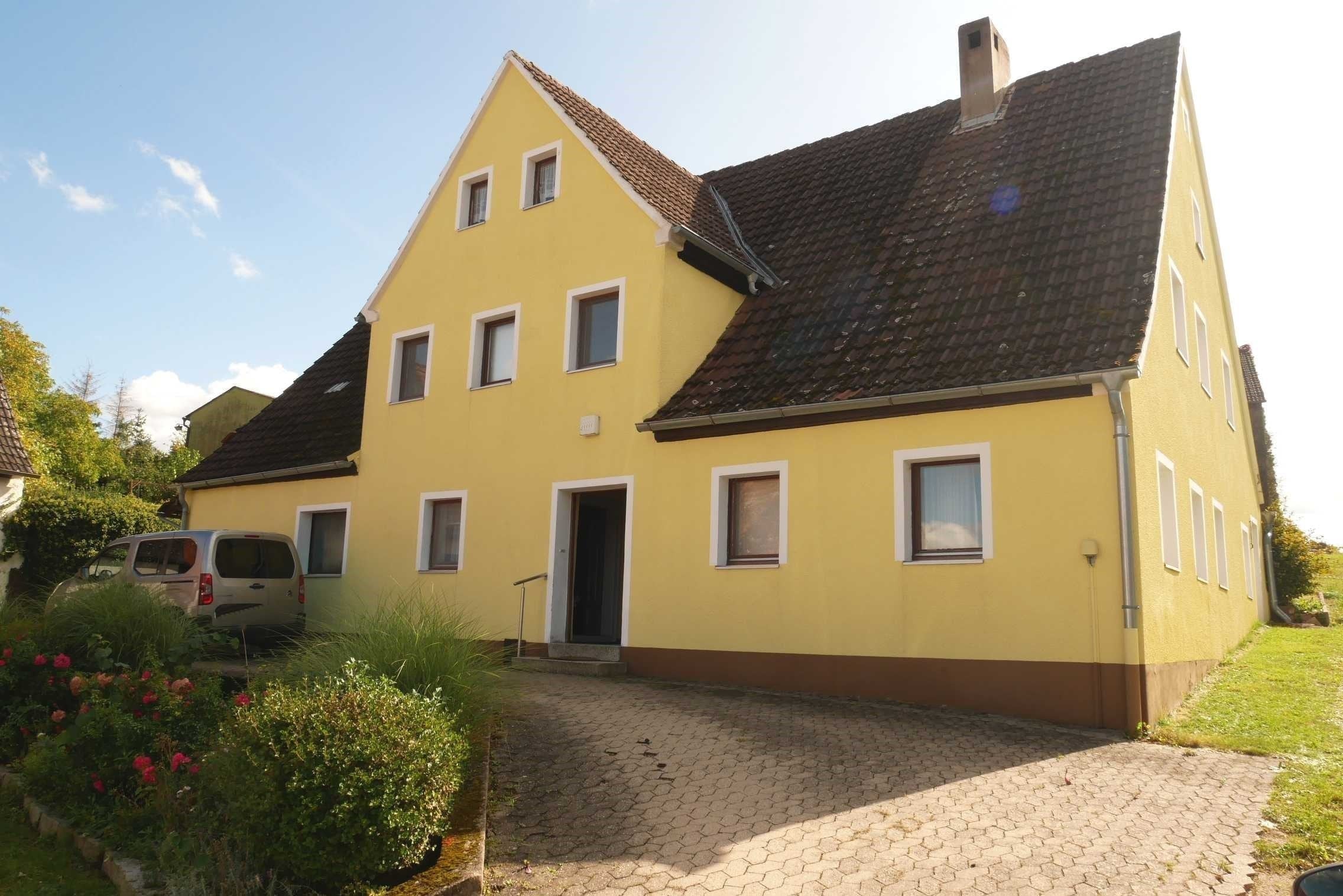 Einfamilienhaus zum Kauf 230.000 € 5 Zimmer 130 m²<br/>Wohnfläche 2.297 m²<br/>Grundstück Eichenberg Haundorf 91729