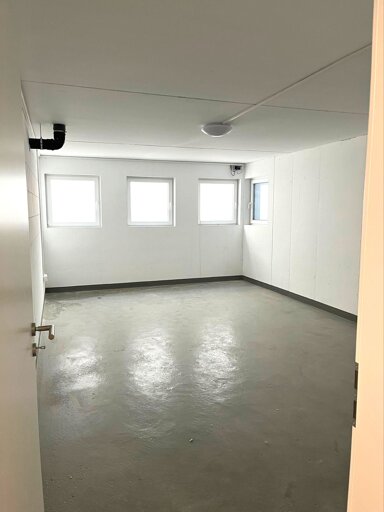 Wohnung zur Miete 300 € 1 Zimmer 30 m² 1. Geschoss frei ab sofort Nördlinger Straße 7 Eibach Nürnberg 90451