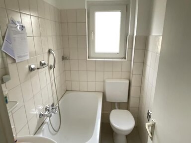 Wohnung zur Miete 349 € 2,5 Zimmer 47 m² 1. Geschoss Neanderstraße 141 Beeck Duisburg 47139