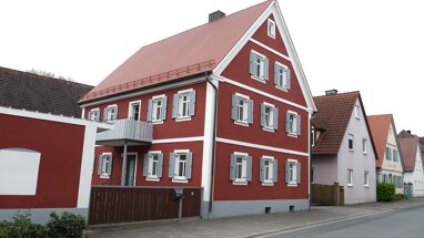 Einfamilienhaus zur Miete 1.280 € 6,5 Zimmer 160 m² 240 m² Grundstück Hauptstraße 26 Pommersfelden Pommersfelden 96178