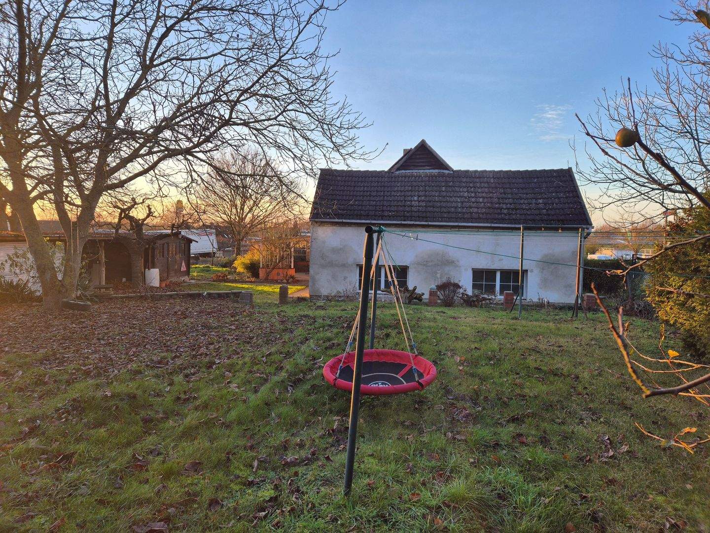 Immobilie in Neubrandenburg - Wohnhaus mit großem Potenzial in Neubrandenburg - Bild 2