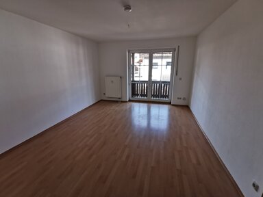 Wohnung zur Miete 450 € 2 Zimmer 52,4 m² 1. Geschoss frei ab 01.03.2025 Zellnerstraße 17 Kraiburg Kraiburg am Inn 84559