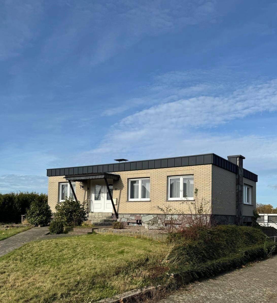 Bungalow mit großem Grundstück und Weitblick