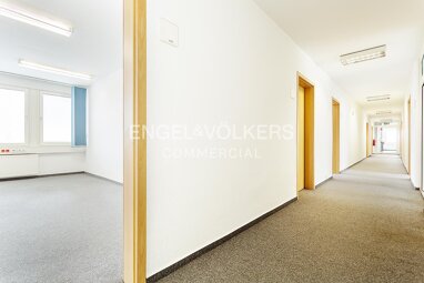 Büro-/Praxisfläche zur Miete 15 € 2.461,8 m² Bürofläche teilbar ab 244,2 m² Schönefeld Schönefeld 12529