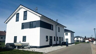 Doppelhaushälfte zum Kauf Provisionsfrei 505.000 € 7 Zimmer 163 m² 212 m² Grundstück Laubweg 3 Vöhringen Vöhringen 72189